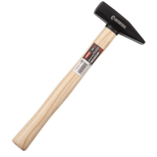 Молоток Intertool - 500г  ручка ясен
